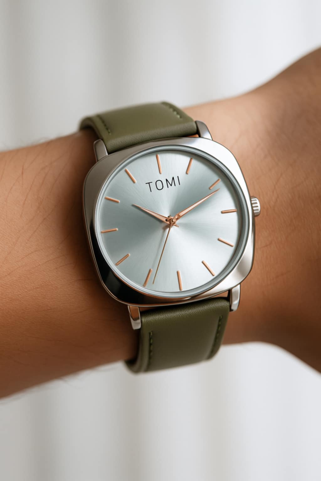 Luxury TOMI Wrist Watch
